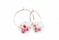 Preview: Blüten Ohrringe Perlen Creole aus Edelstahl 316L Statement Ohrringe Blüte Charm Einzigartig Geschenk für Sie floral Moderne Kreolen